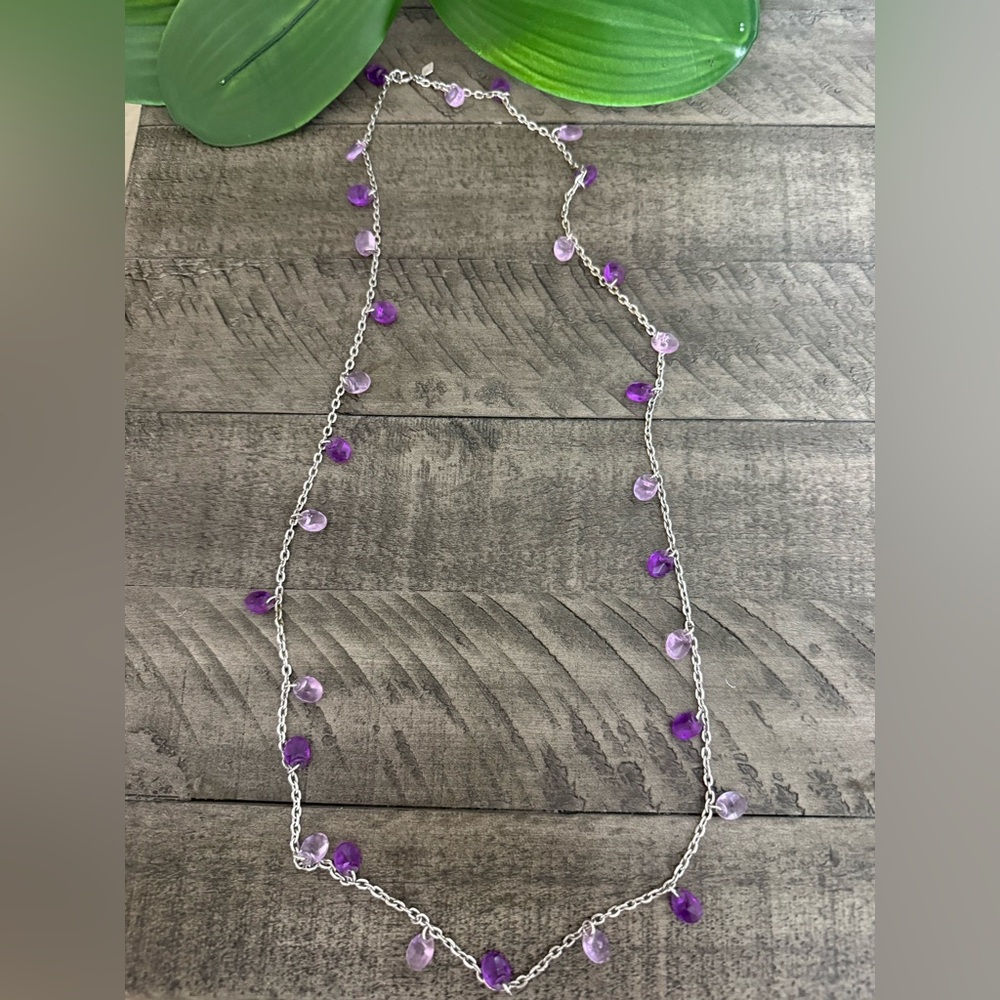 Sarah Coventry Purple and light purple Beaded Necklace